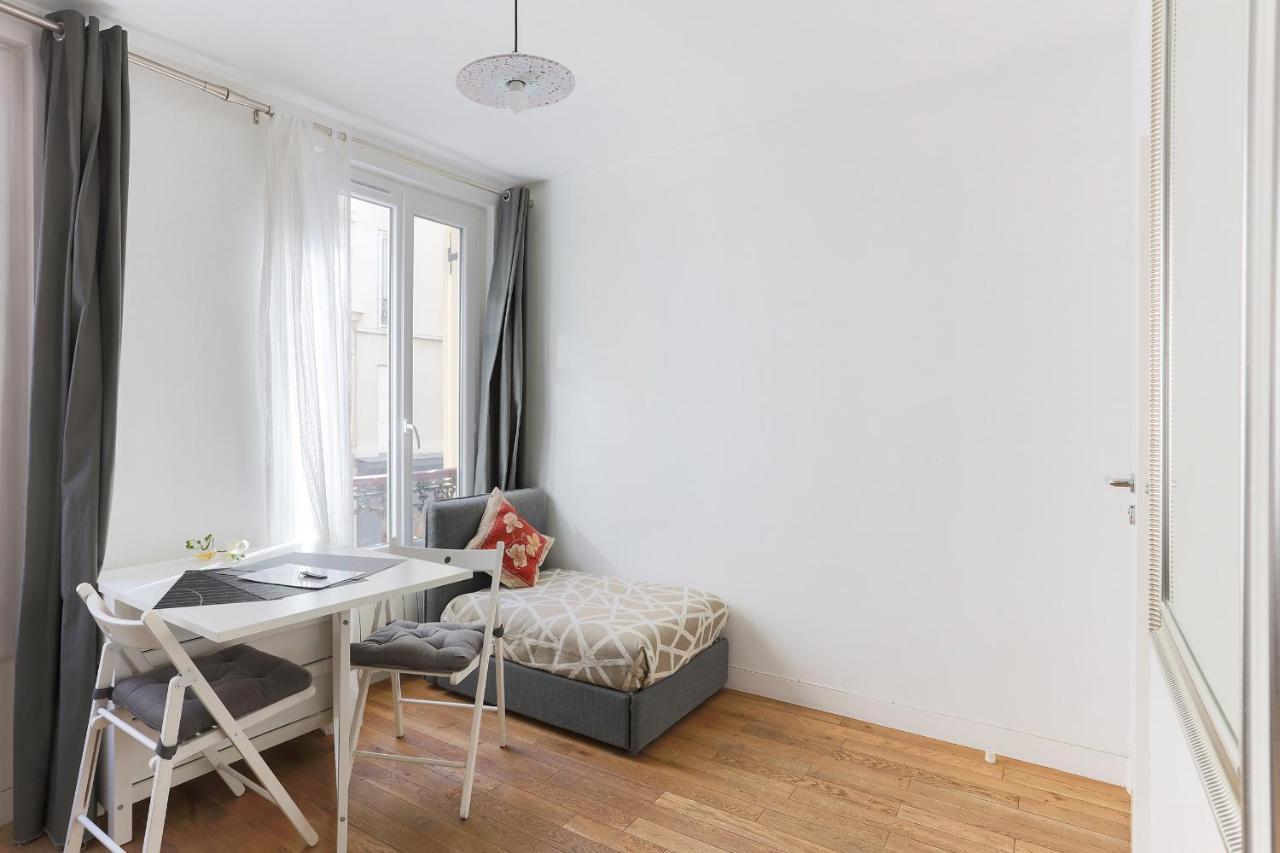 Eiffel Tower Royal Apartment Παρίσι Εξωτερικό φωτογραφία