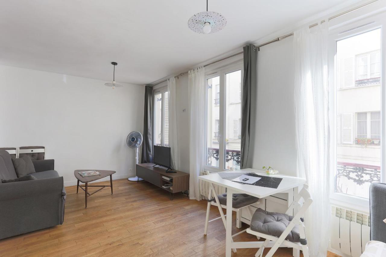 Eiffel Tower Royal Apartment Παρίσι Εξωτερικό φωτογραφία