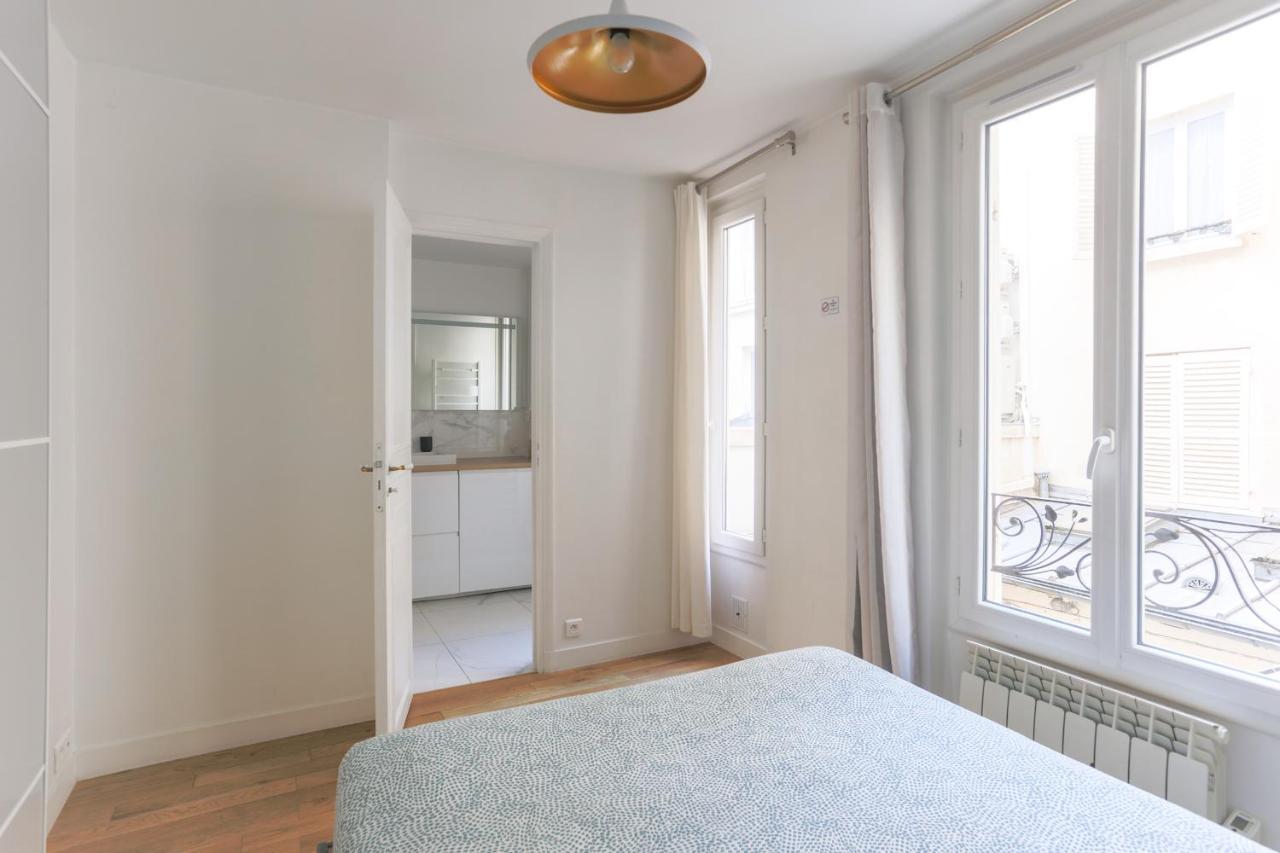 Eiffel Tower Royal Apartment Παρίσι Εξωτερικό φωτογραφία